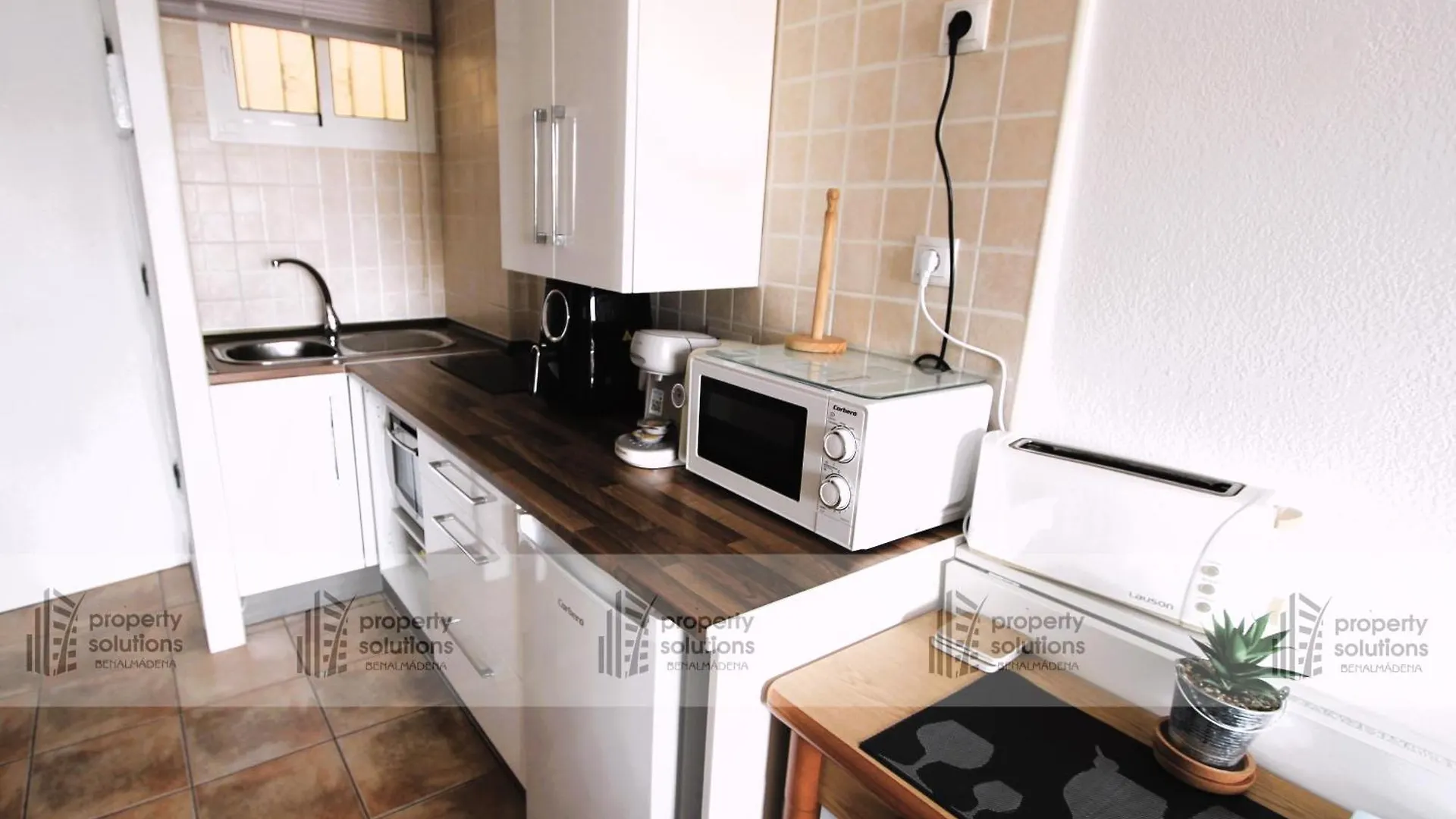 135 Jupiter Apartamentos Estudio - Piscina - Playa A 600 Metros Benalmadena 0*,  Spain